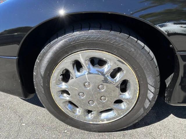 1997 Chevrolet Camaro Base