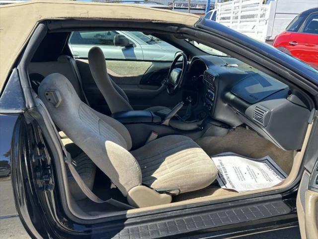 1997 Chevrolet Camaro Base
