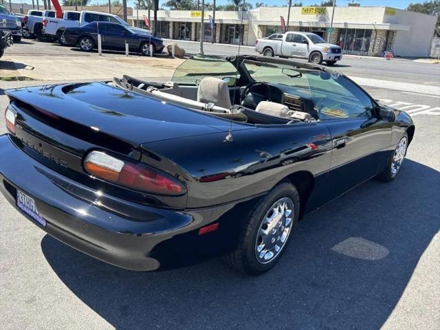 1997 Chevrolet Camaro Base