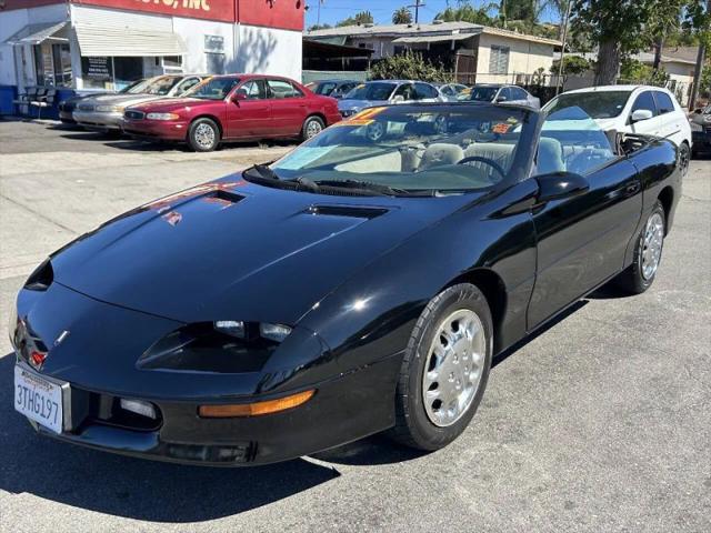1997 Chevrolet Camaro Base