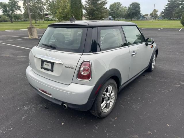 2013 MINI Hardtop Cooper