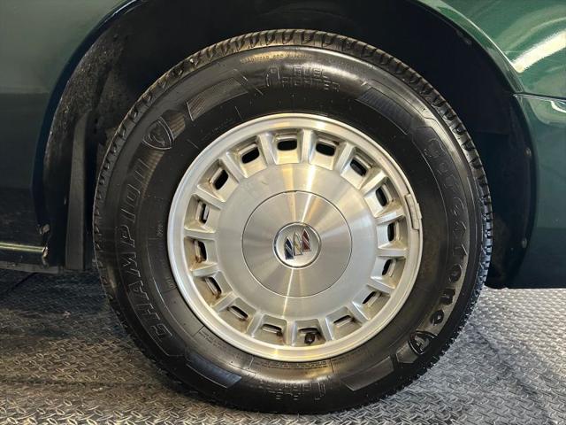 2004 Buick Century Base