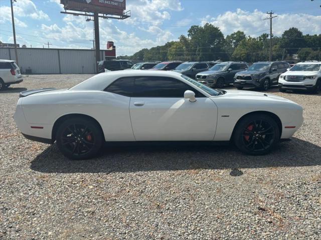 2017 Dodge Challenger R/T Plus