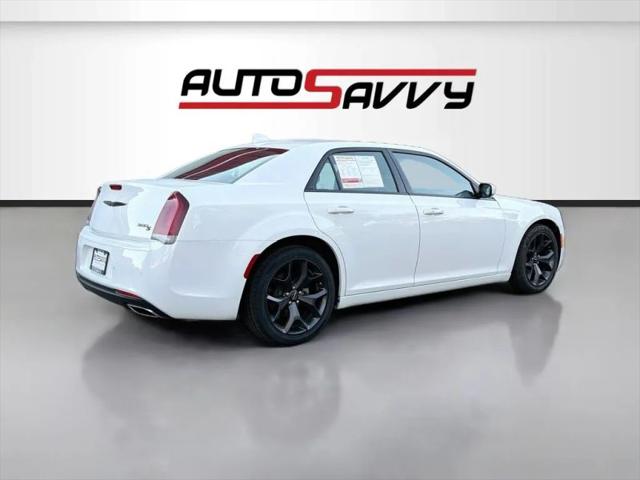 2023 Chrysler 300 300S