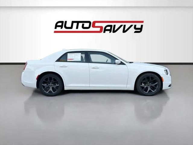 2023 Chrysler 300 300S