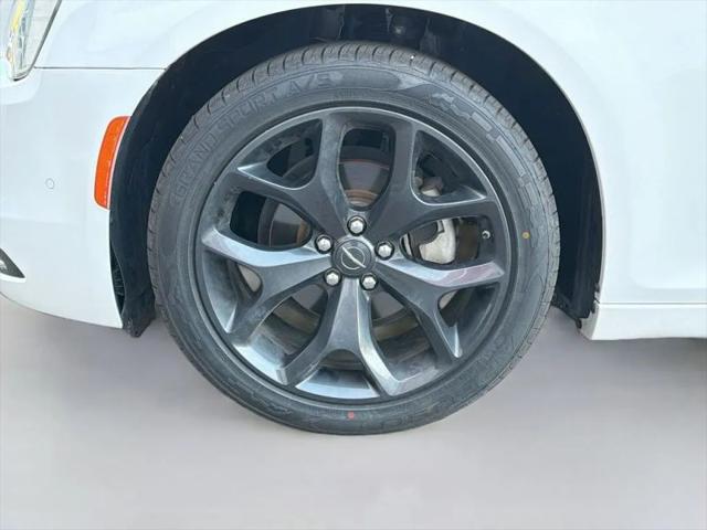2023 Chrysler 300 300S