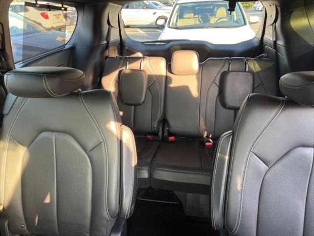 2021 Chrysler Pacifica Touring L