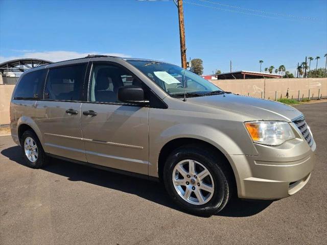 2008 Chrysler Town & Country LX for sale in Glendale, AZ