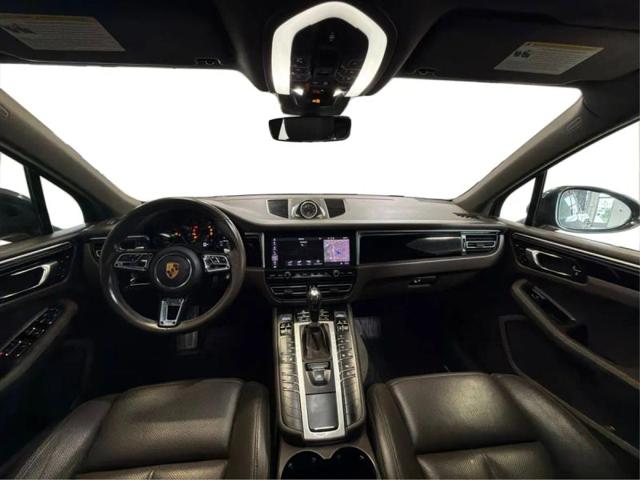 2021 Porsche Macan Base