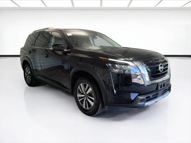 2025 Nissan Pathfinder SL FWD