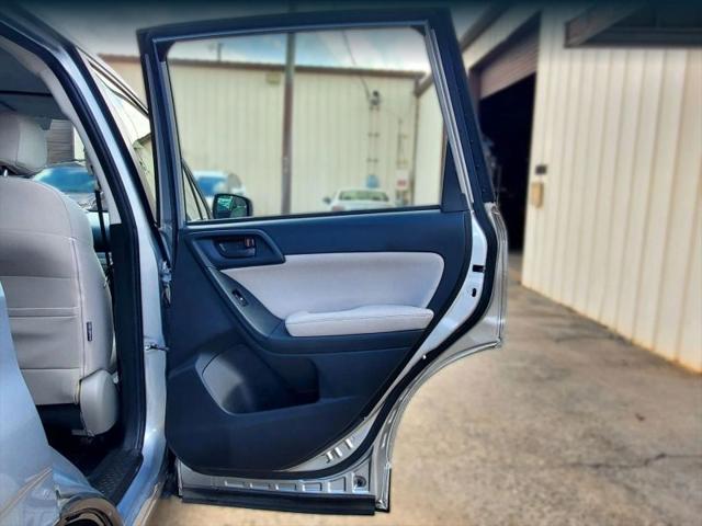 2014 Subaru Forester 2.5i