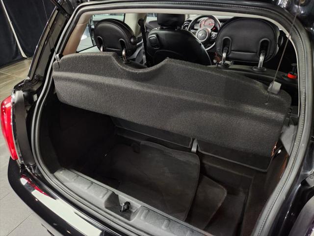 2014 MINI Hardtop Cooper