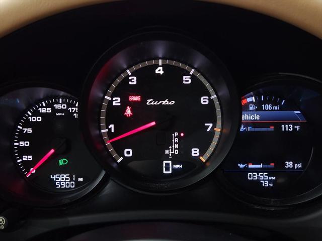 2015 Porsche Macan Turbo