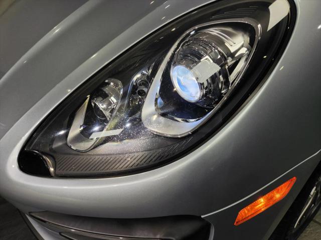 2015 Porsche Macan Turbo