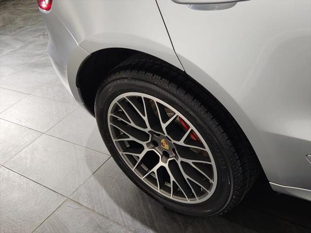 2015 Porsche Macan Turbo