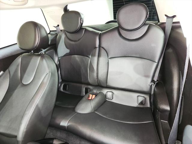 2013 MINI Hardtop Cooper