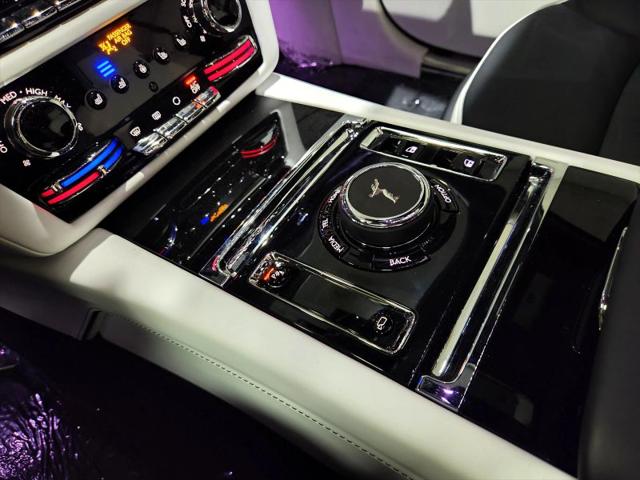 2024 Rolls-Royce CT Base