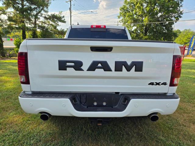 2017 Ram 1500 Night Crew Cab 4x4 57 Box