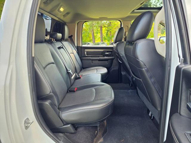 2017 Ram 1500 Night Crew Cab 4x4 57 Box