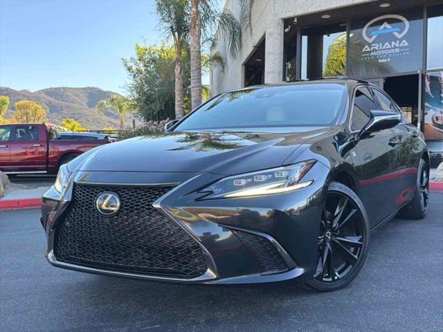 2024 Lexus ES 300h F SPORT Handling