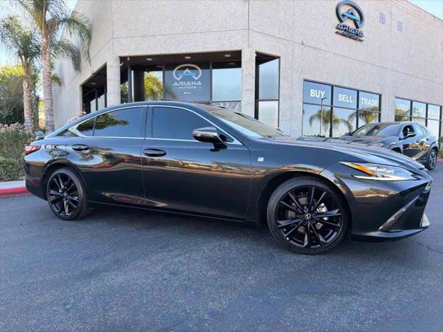 2024 Lexus ES 300h F SPORT Handling
