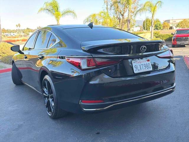 2024 Lexus ES 300h F SPORT Handling