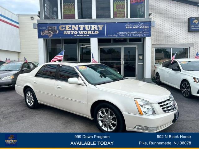 2011 Cadillac DTS Luxury Collection for sale in Runnemede, NJ