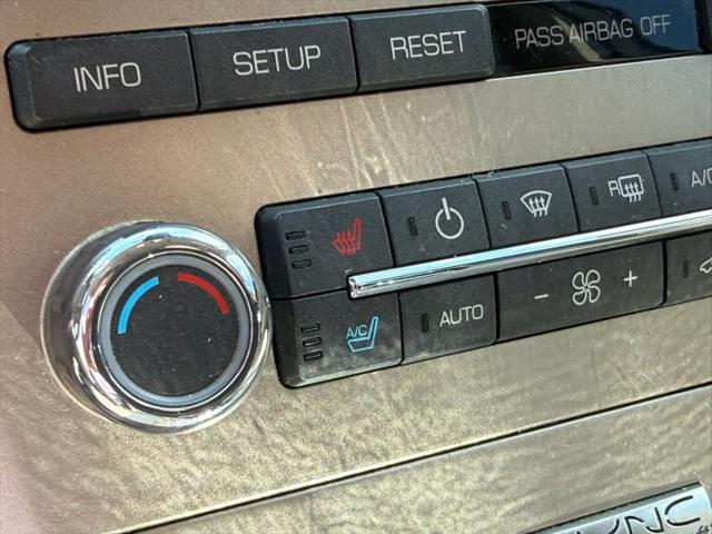 2011 Lincoln MKT EcoBoost