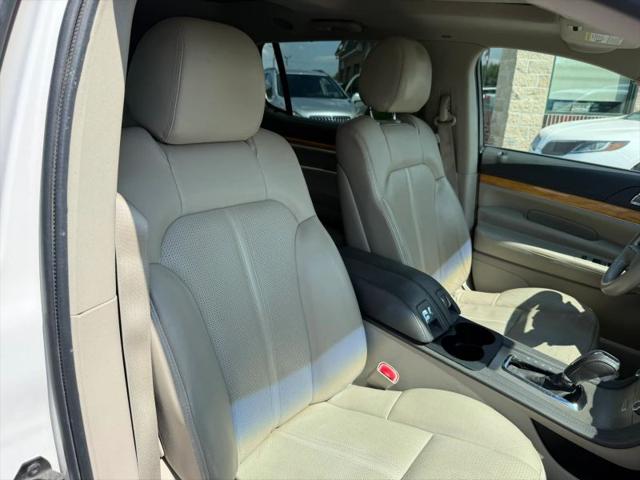 2011 Lincoln MKT EcoBoost