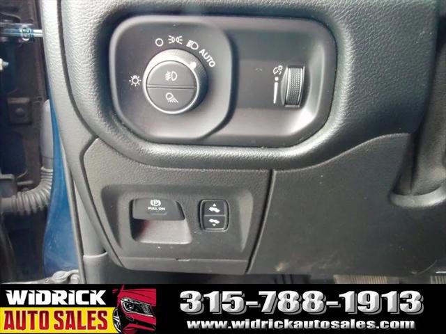 2021 Ram 1500 Big Horn Crew Cab 4x4 64 Box