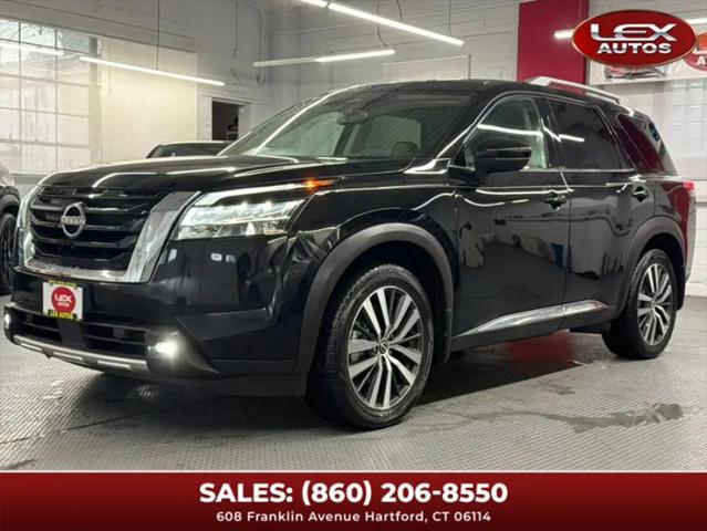 2022 Nissan Pathfinder Platinum 4WD for sale in Hartford, CT