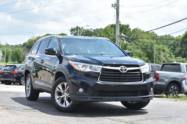 2015 Toyota Highlander XLE V6 for sale in Kansas City, MO