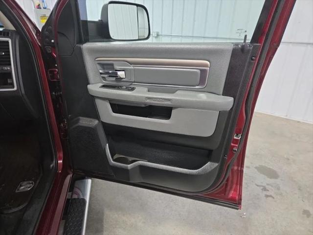 2017 Ram 1500 SLT