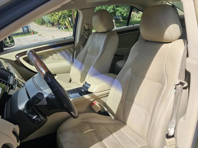 2013 Ford Taurus Limited