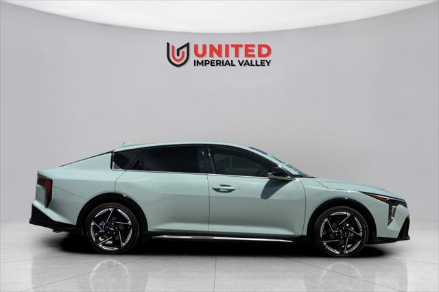 2025 Kia K4 GT-Line