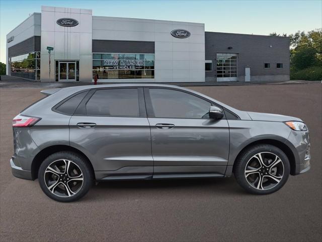 2023 Ford Edge ST