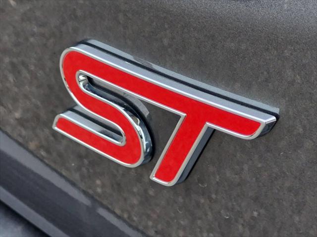2023 Ford Edge ST