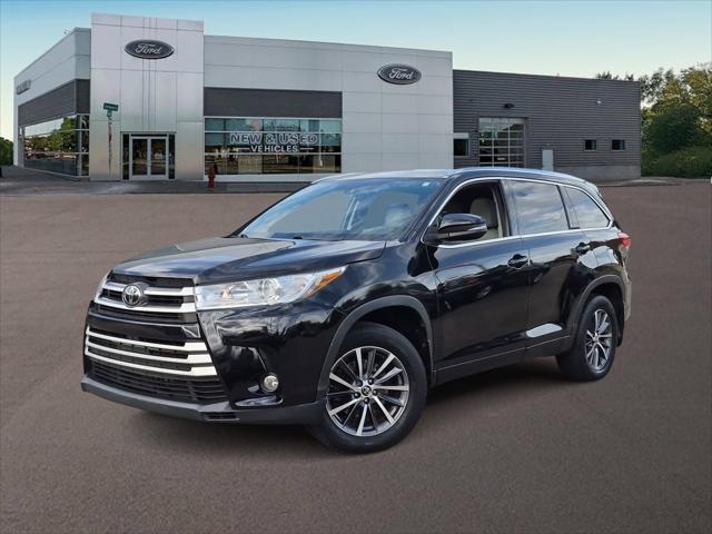2017 Toyota Highlander XLE for sale in Ferndale, MI