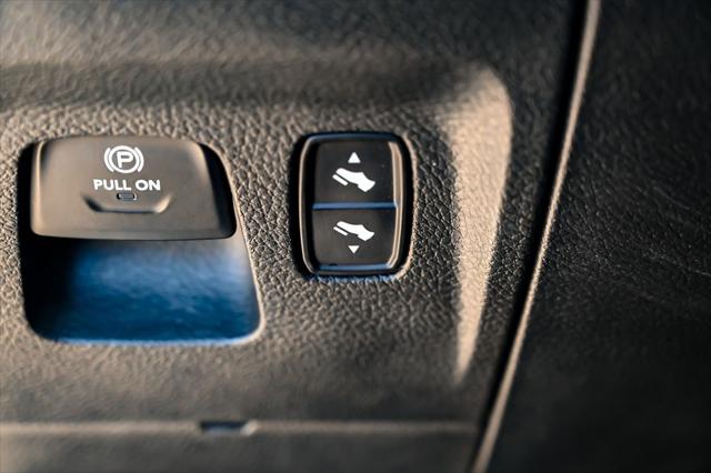 2019 Ram 1500 Limited Crew Cab 4x4 57 Box