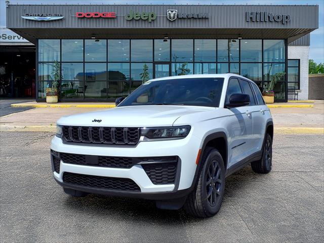 2027 Jeep Grand Cherokee Laredo Altitude for sale in Ada, OK