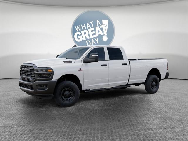 2026 RAM 2500 Tradesman Crew Cab 4x4 8 Box