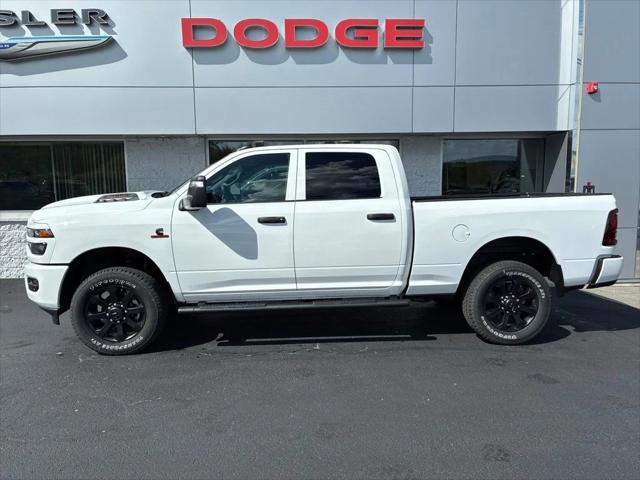 2026 RAM Ram 2500 RAM 2500 BLACK EXPRESS CREW CAB 4X4 64 BOX 2026 RAM Ram 2500 RAM 2500 BLACK EXPRESS CREW CAB 4X4 64 BOX