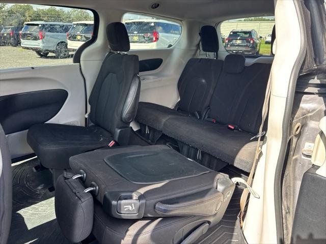 2020 Chrysler Pacifica Touring