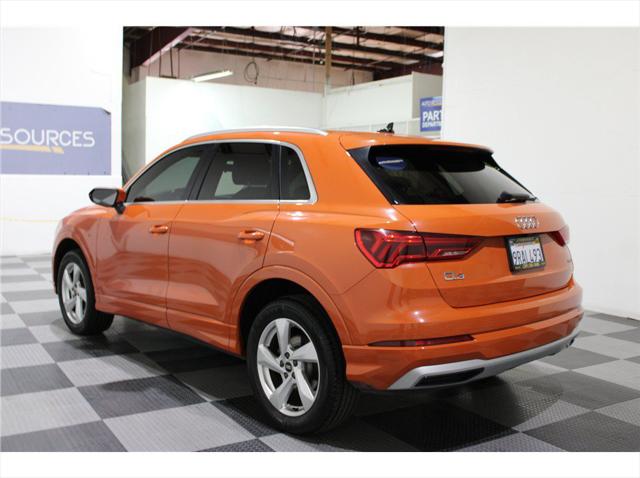 2021 Audi Q3 Premium 40 TFSI quattro Tiptronic