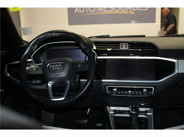 2021 Audi Q3 Premium 40 TFSI quattro Tiptronic