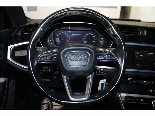 2021 Audi Q3 Premium 40 TFSI quattro Tiptronic