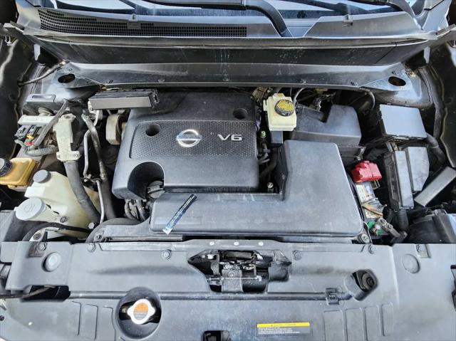 2014 Nissan Pathfinder Platinum