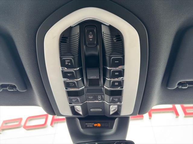 2023 Porsche Macan S