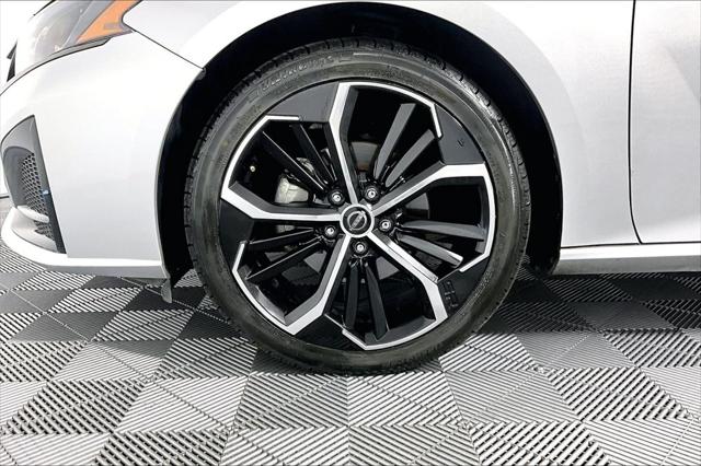 Used 2023 Nissan Altima SR FWD For Sale in Olive Branch, MS