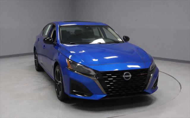 2025 Nissan Altima SR FWD for sale in Groveport, OH